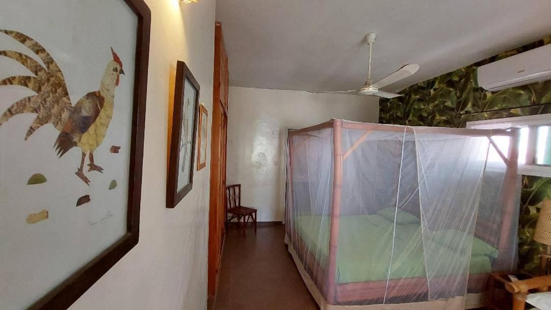 B&B Pieds Dans L'Eau Popenguine Exterior foto